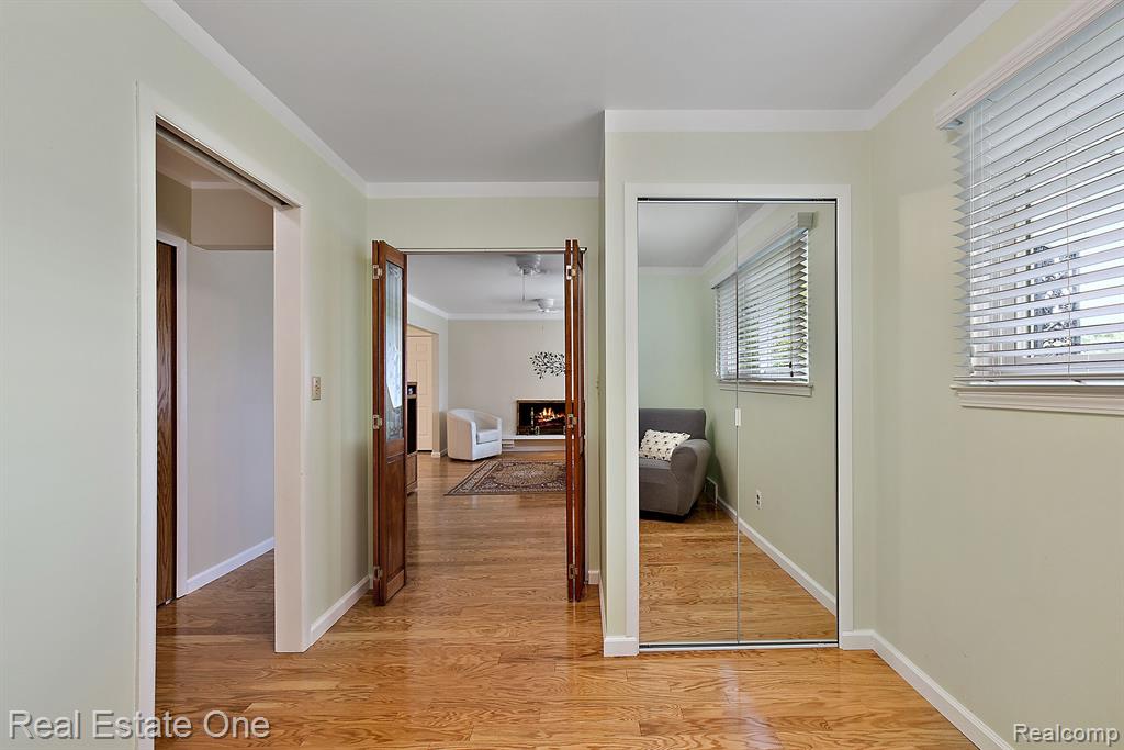 2340 South Rochester Road Rochester Hills, MI 48307 - Photo 22 of 25