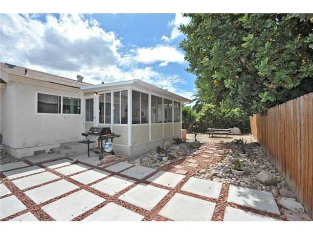 13528 Carriage Road Poway, CA 92064 - Photo 18 of 22
