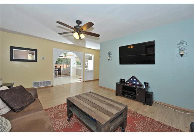 13528 Carriage Road Poway, CA 92064 - Photo 6 of 22