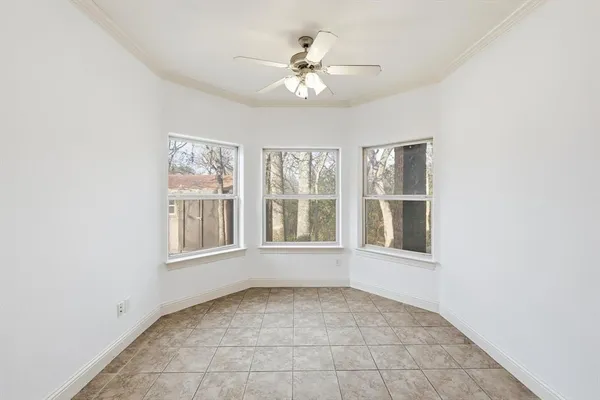 $489,900 | 204 Trailwood Drive, Euless, TX 76039