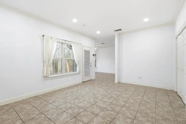 $489,900 | 204 Trailwood Drive, Euless, TX 76039