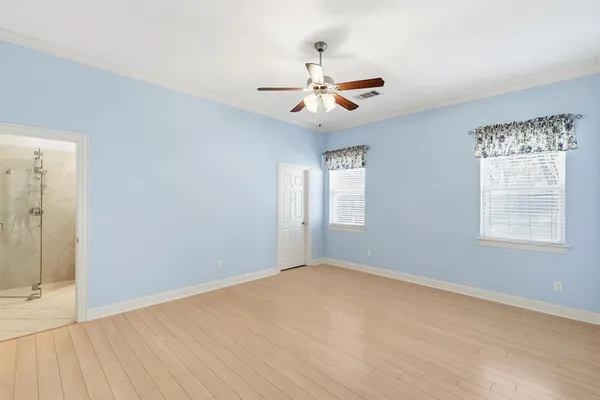 $489,900 | 204 Trailwood Drive, Euless, TX 76039