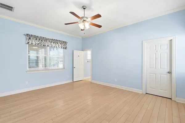 $489,900 | 204 Trailwood Drive, Euless, TX 76039