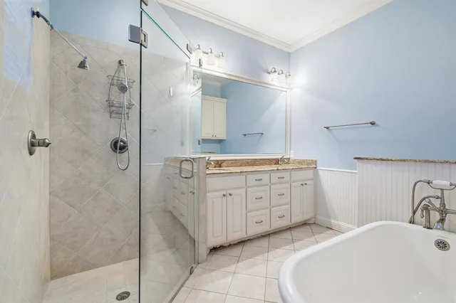 $499,900 | 204 Trailwood Drive, Euless, TX 76039