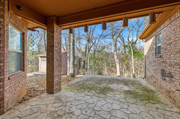 $489,900 | 204 Trailwood Drive, Euless, TX 76039