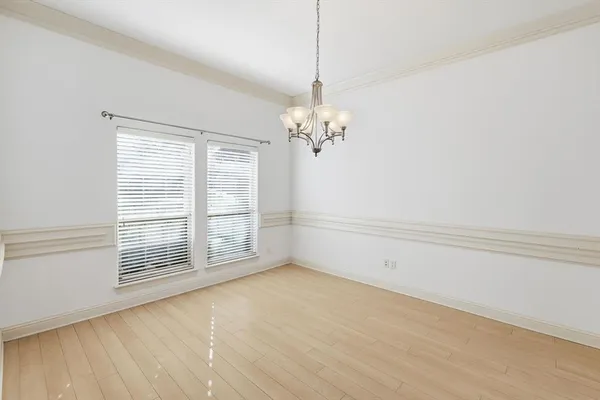 $489,900 | 204 Trailwood Drive, Euless, TX 76039