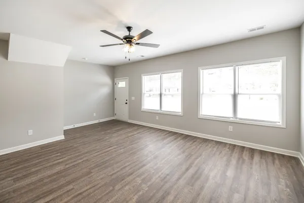 $499,500 | 103 Portland Boulevard, Portland, TN 37148