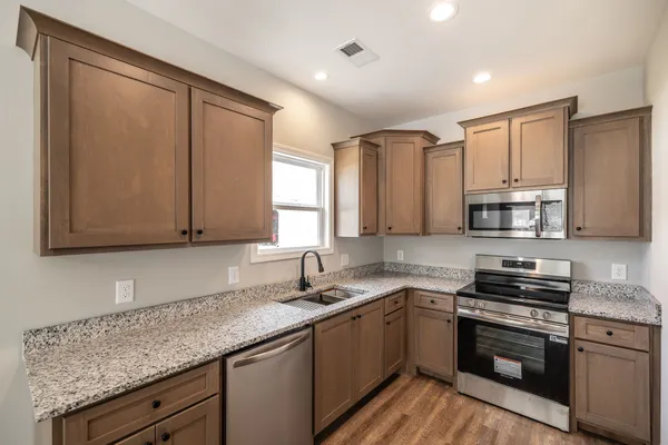 $499,500 | 103 Portland Boulevard, Portland, TN 37148