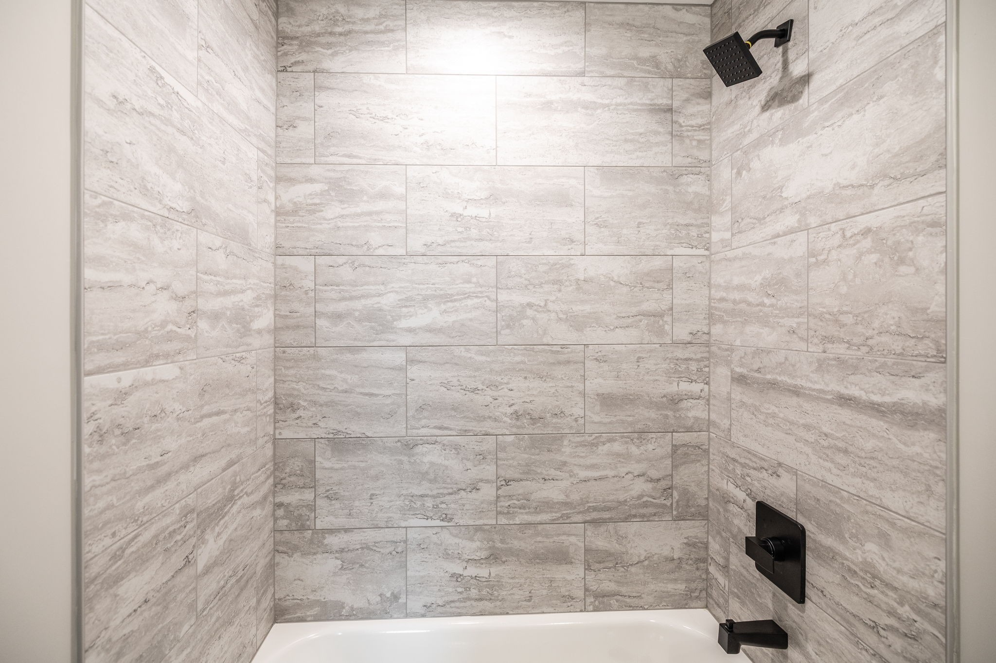 103 Portland Boulevard Portland, TN 37148 - Photo 58 of 100 a bathroom with a shower