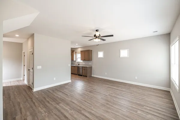 $499,500 | 103 Portland Boulevard, Portland, TN 37148