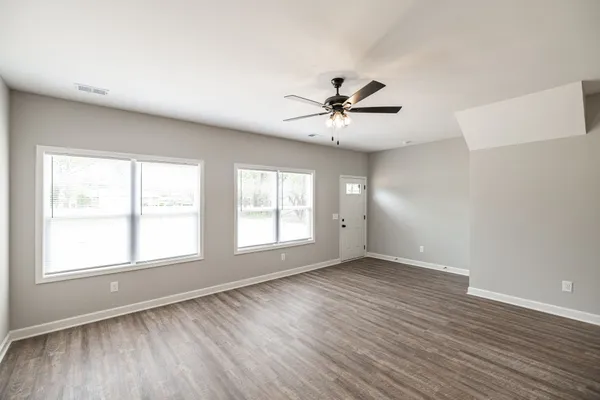 $499,500 | 103 Portland Boulevard, Portland, TN 37148