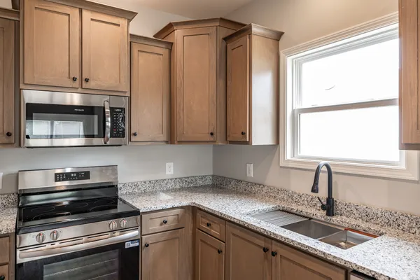 $499,500 | 103 Portland Boulevard, Portland, TN 37148