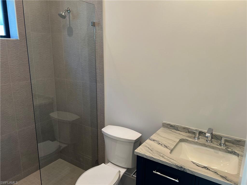 6708 Newport Road Naples, FL 34109 - Photo 21 of 48 Guest Bath 2