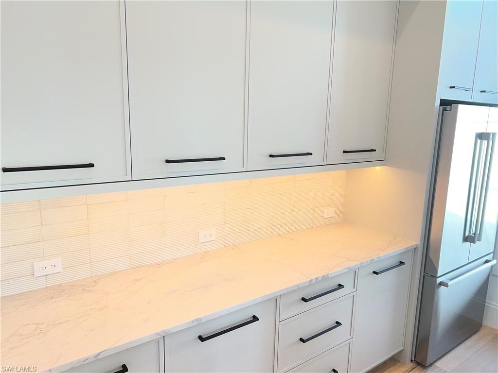 6708 Newport Road Naples, FL 34109 - Photo 5 of 48 Pantry