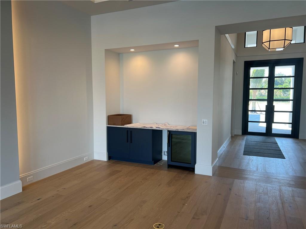 6708 Newport Road Naples, FL 34109 - Photo 7 of 48 Bar