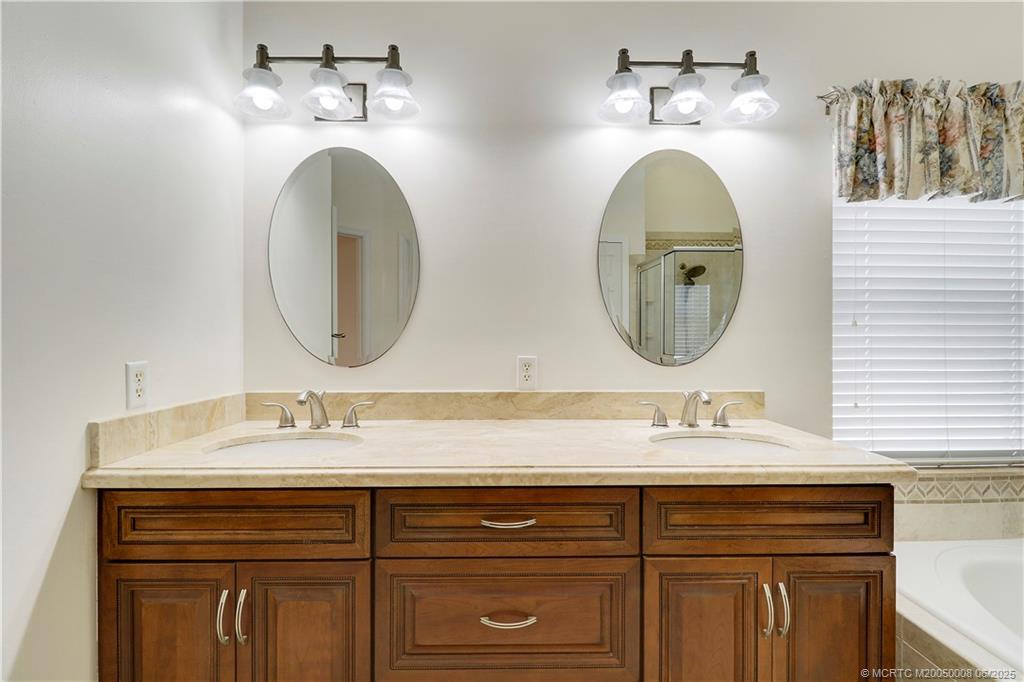 7225 Southeast Magellan Lane Stuart, FL 34997 - Photo 18 of 35