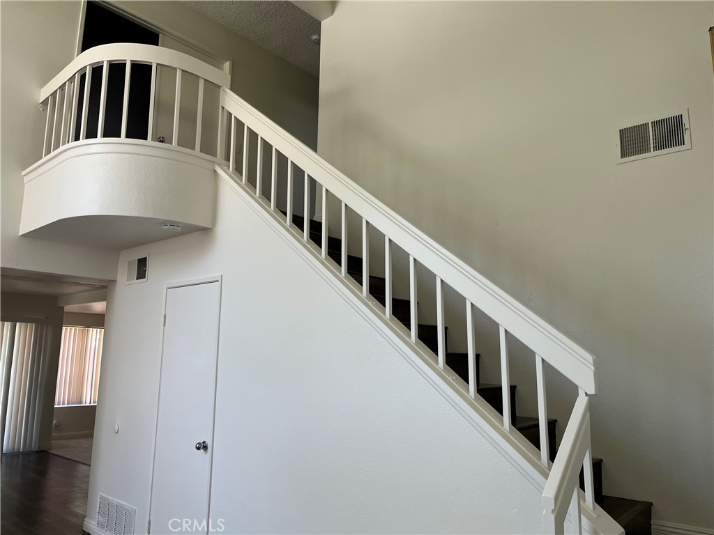 11568 Norgate Circle Corona, CA 92878 - Photo 5 of 21 a view of an entryway