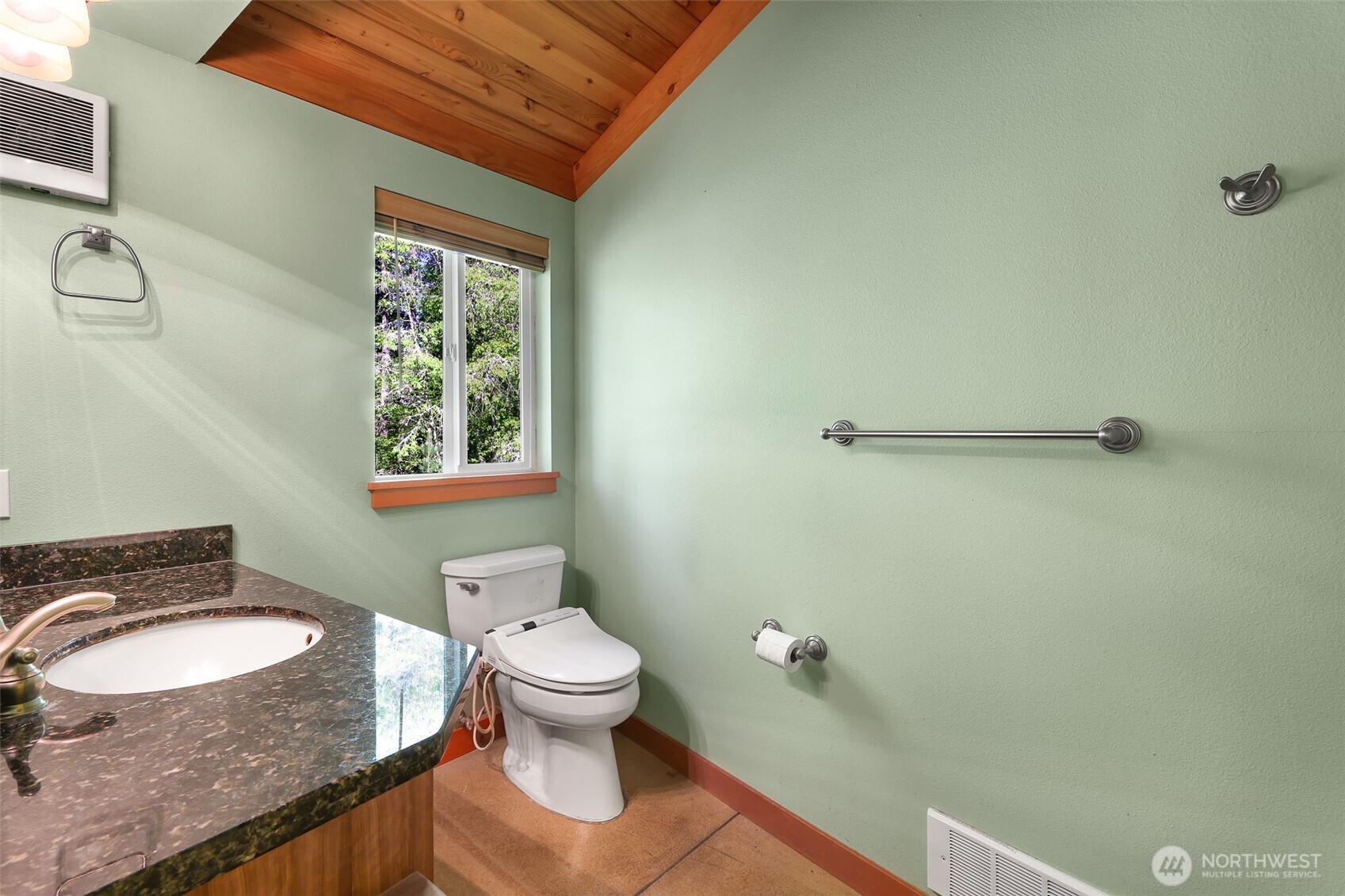 3807 East Smith Road Bellingham, WA 98226 - Photo 26 of 30