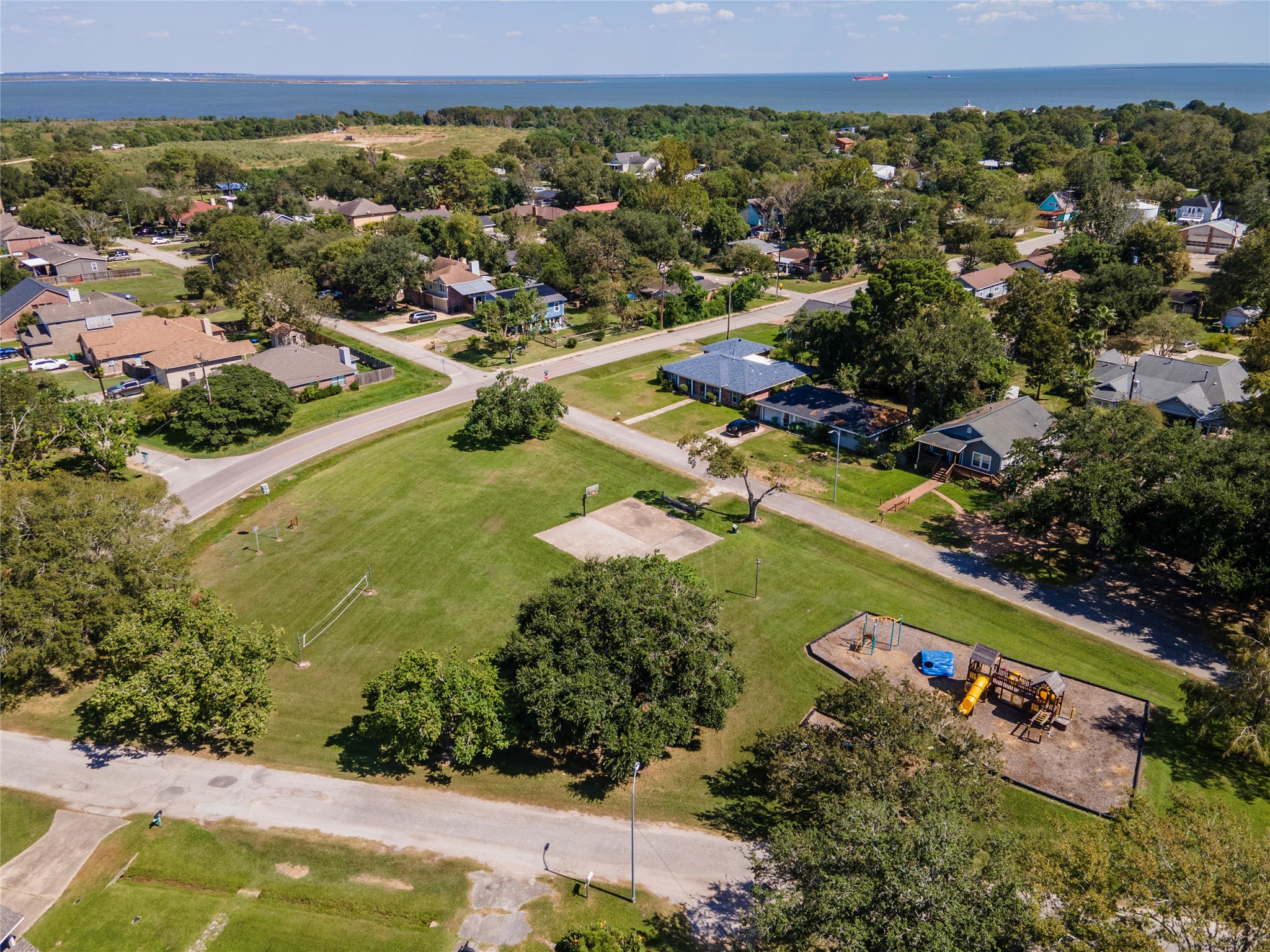 4813 Cedar Street Pasadena, TX 77586 - Photo 32 of 41 Another beautiful community park to enjoy