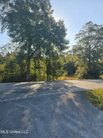 $500,000 | Ms-613 Highway, Moss Point, MS 39563