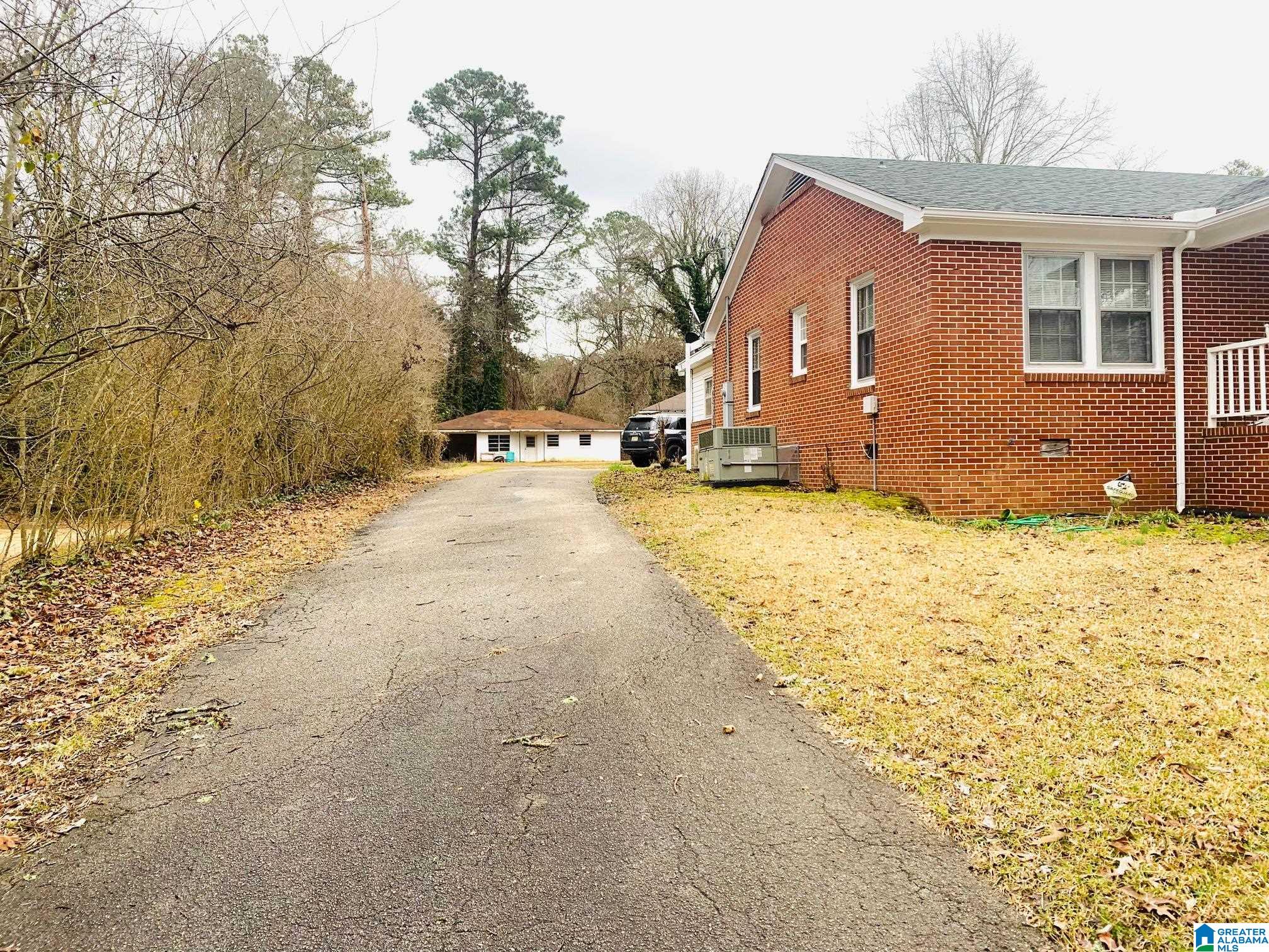 453 Perryman Bridge Road Heflin, AL 36264 - Photo 6 of 37