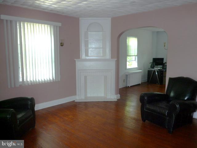 3811 Hillsdale Road Baltimore, MD 21207 - Photo 3 of 23 Gallery Image 3