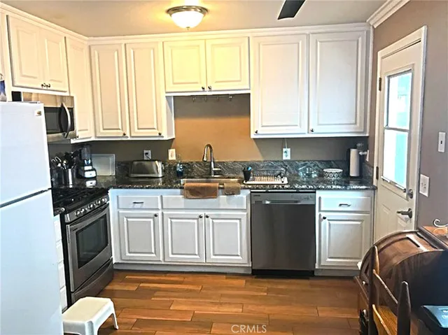 $5,100 | 20011 Shorewood Circle, Huntington Beach, CA 92646