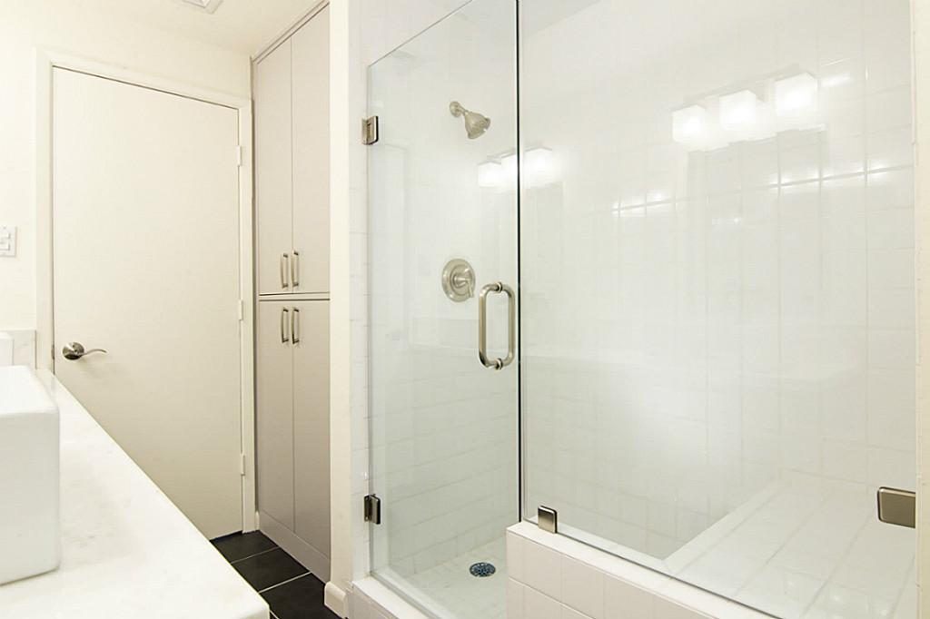 5000 Montrose Boulevard, Unit 9D Houston, TX 77006 - Photo 9 of 24