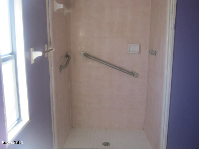 1619 Ridge Drive Cocoa, FL 32926 - Photo 5 of 9 Bath