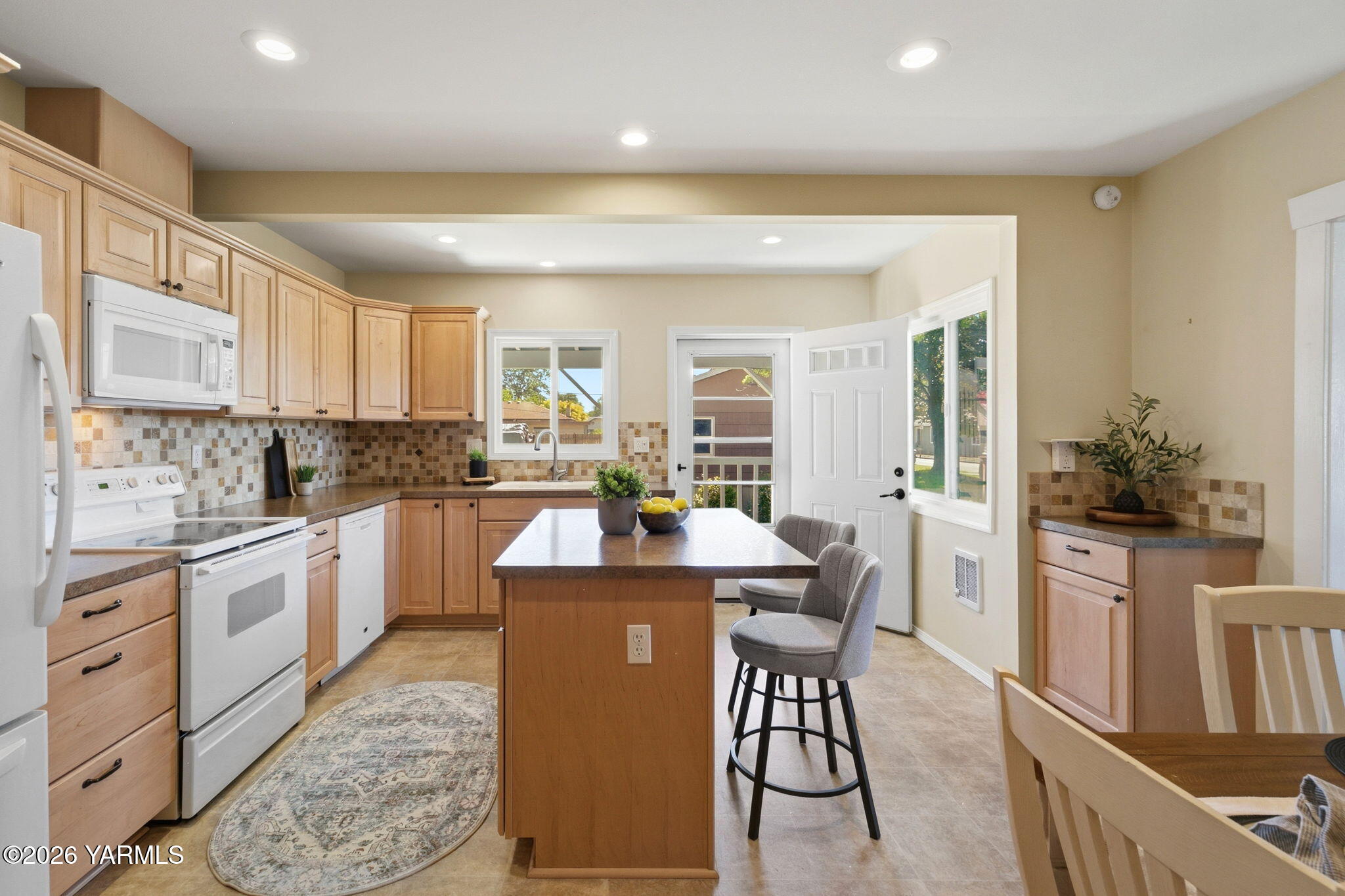 1411 West Viola Avenue Yakima, WA 98902 - Photo 19 of 33 Stelzer_260521_Viola_Yakima_19