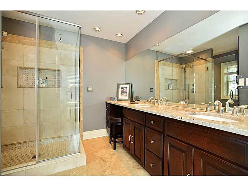 1086 Washington Road Mt. Lebanon, PA 15228 - Photo 12 of 25 Master Bath/Spa.