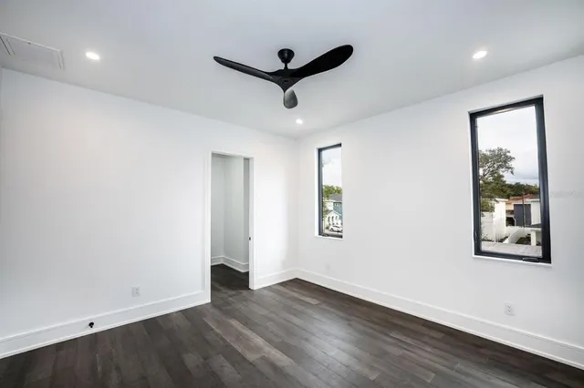 $11,500 | 3010 West Trilby Avenue, Tampa, FL 33611