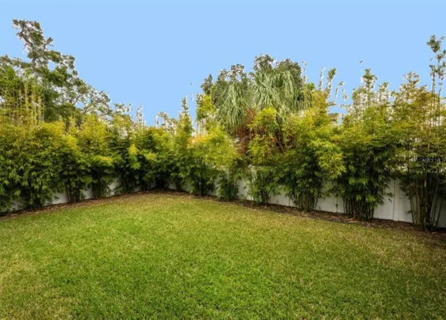 $11,500 | 3010 West Trilby Avenue, Tampa, FL 33611