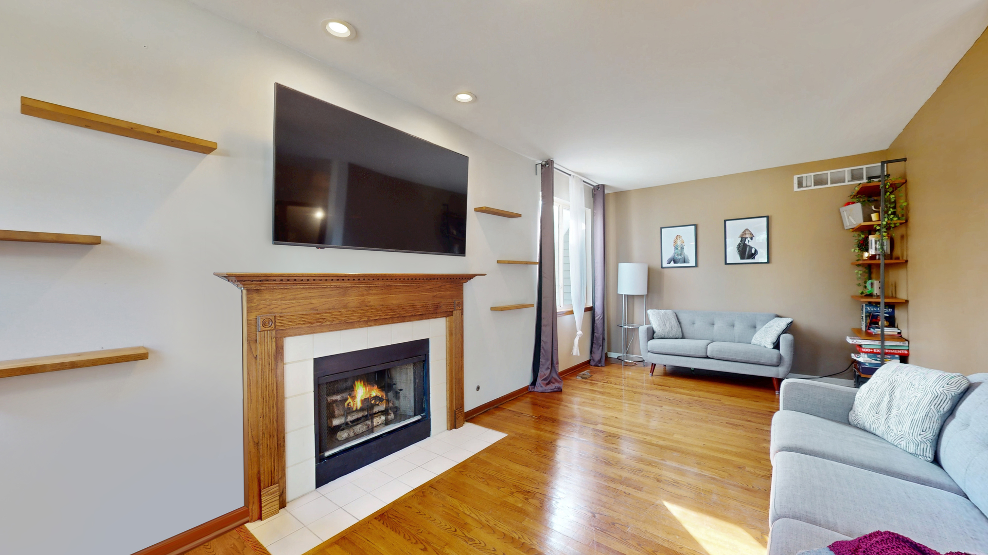 1389 Lily Cache Lane Bolingbrook, IL 60490 - Photo 5 of 50