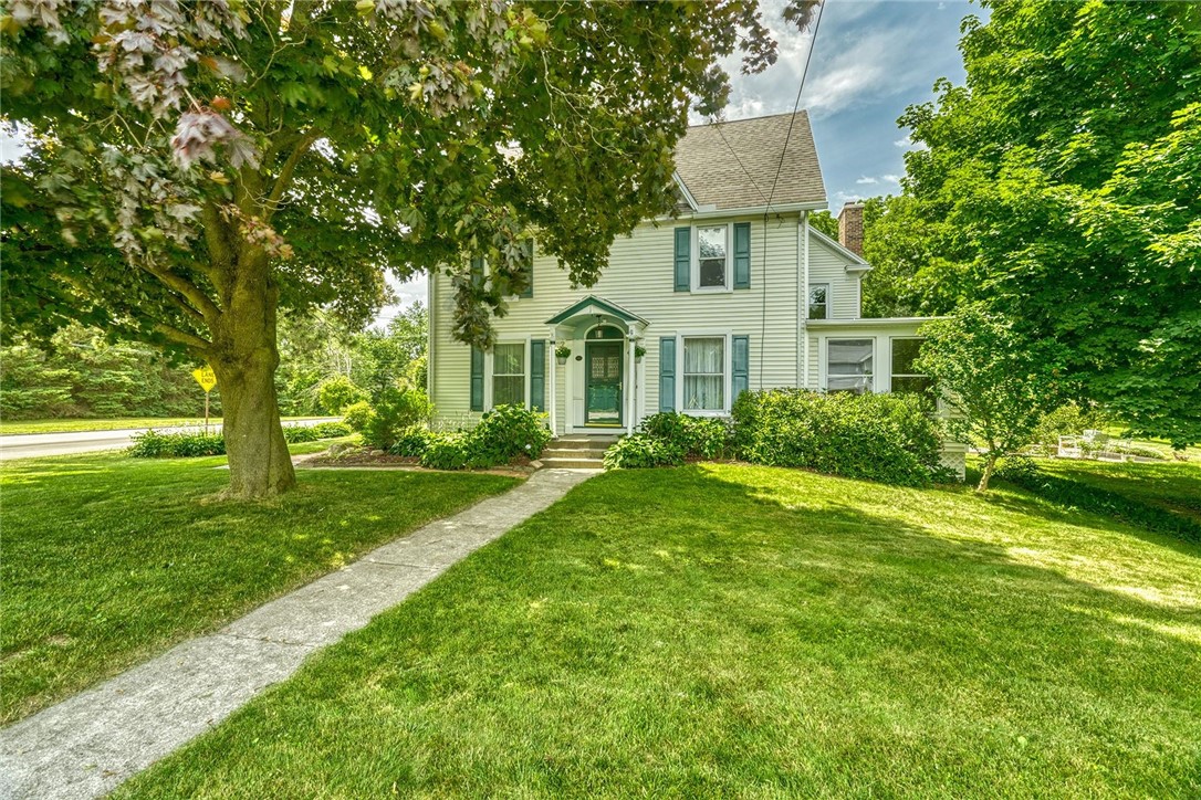 631 Webster Road Webster, NY 14580 - Photo 1 of 1