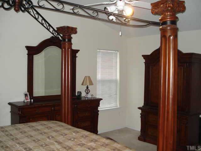 5324 Seaspray Lane Raleigh, NC 27610 - Photo 6 of 10 Gallery Image 6