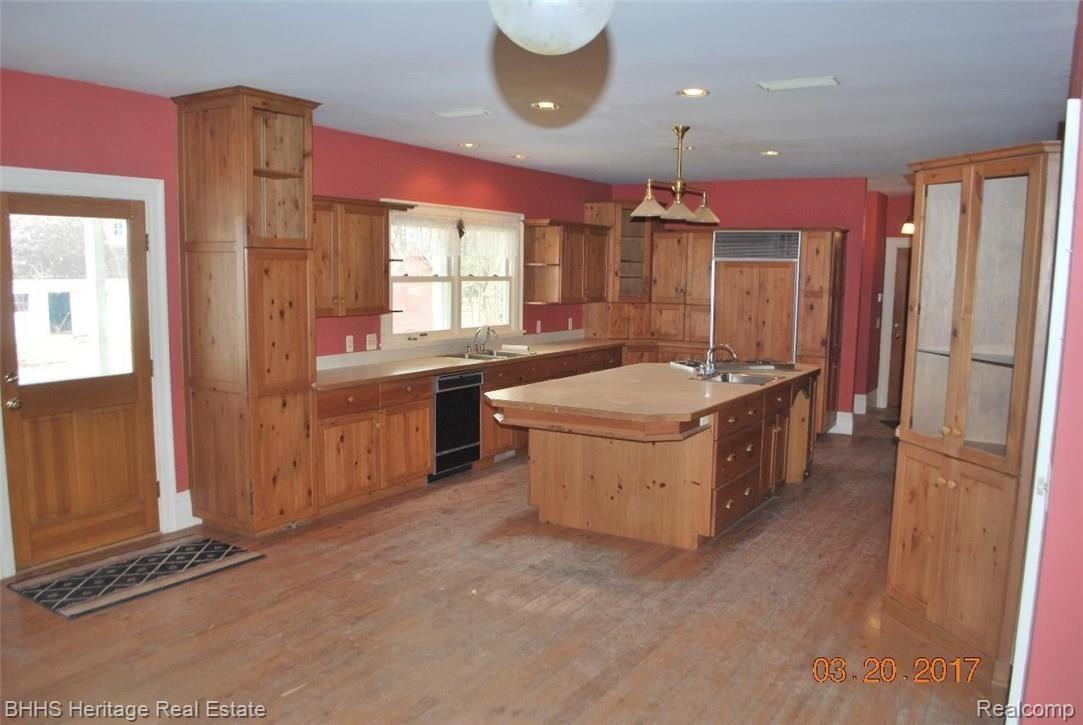 4560 North Gregory Road Fowlerville, MI 48836 - Photo 21 of 64 DSC_0018.JPG