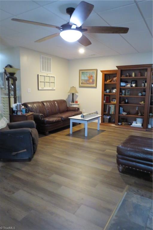 210 Gunters Hill Road Moravian Falls, NC 28654 - Photo 4 of 31 living room