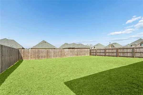 $2,395 | 534 Claiborne Trails Drive, Slidell, LA 70458