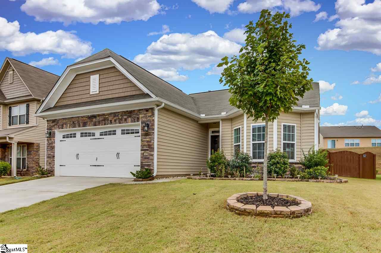 443 Riverdale Road Simpsonville, SC 29680 - Photo 2 of 36 Gallery Image 2