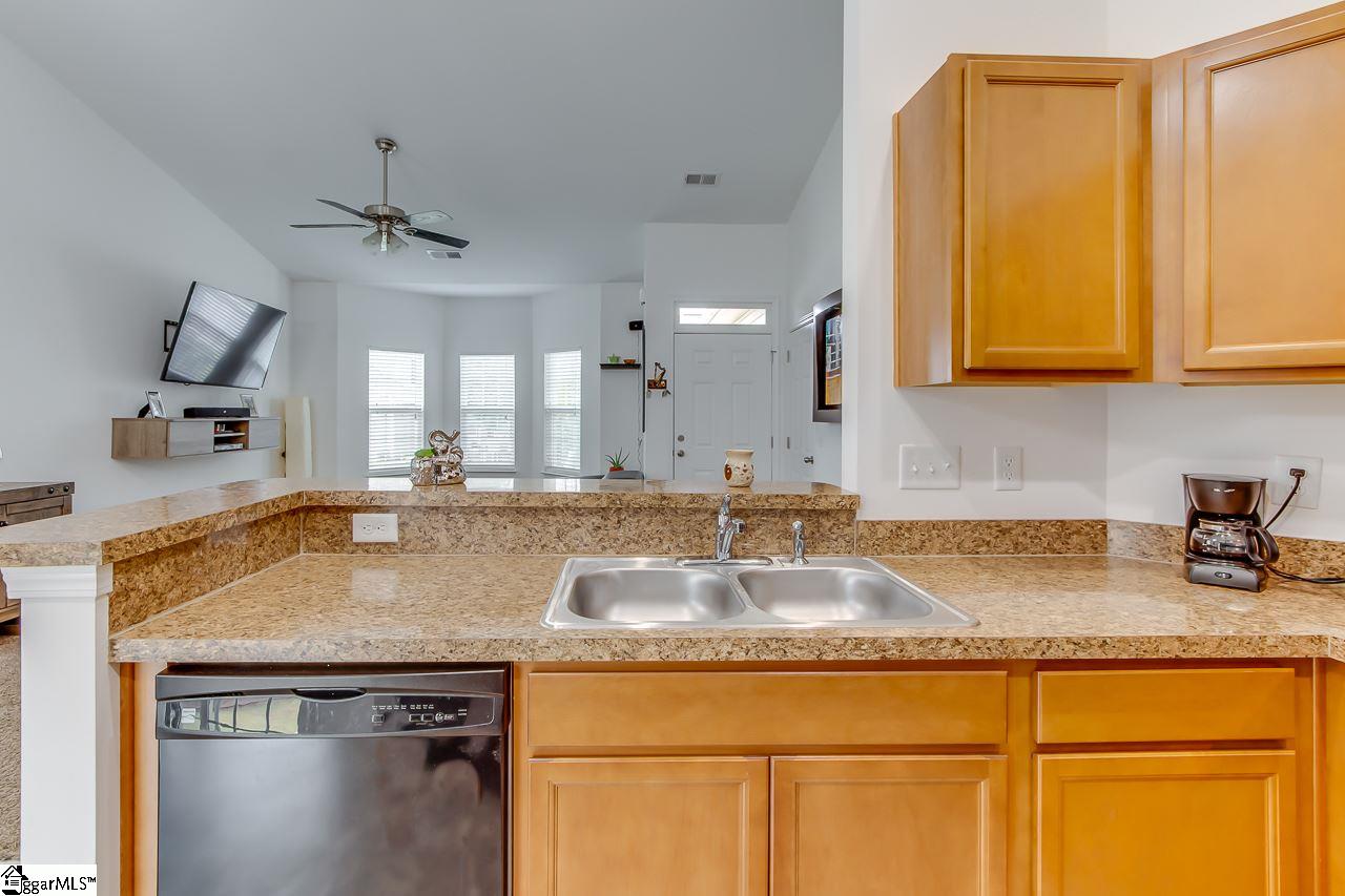 443 Riverdale Road Simpsonville, SC 29680 - Photo 16 of 36 Gallery Image 16