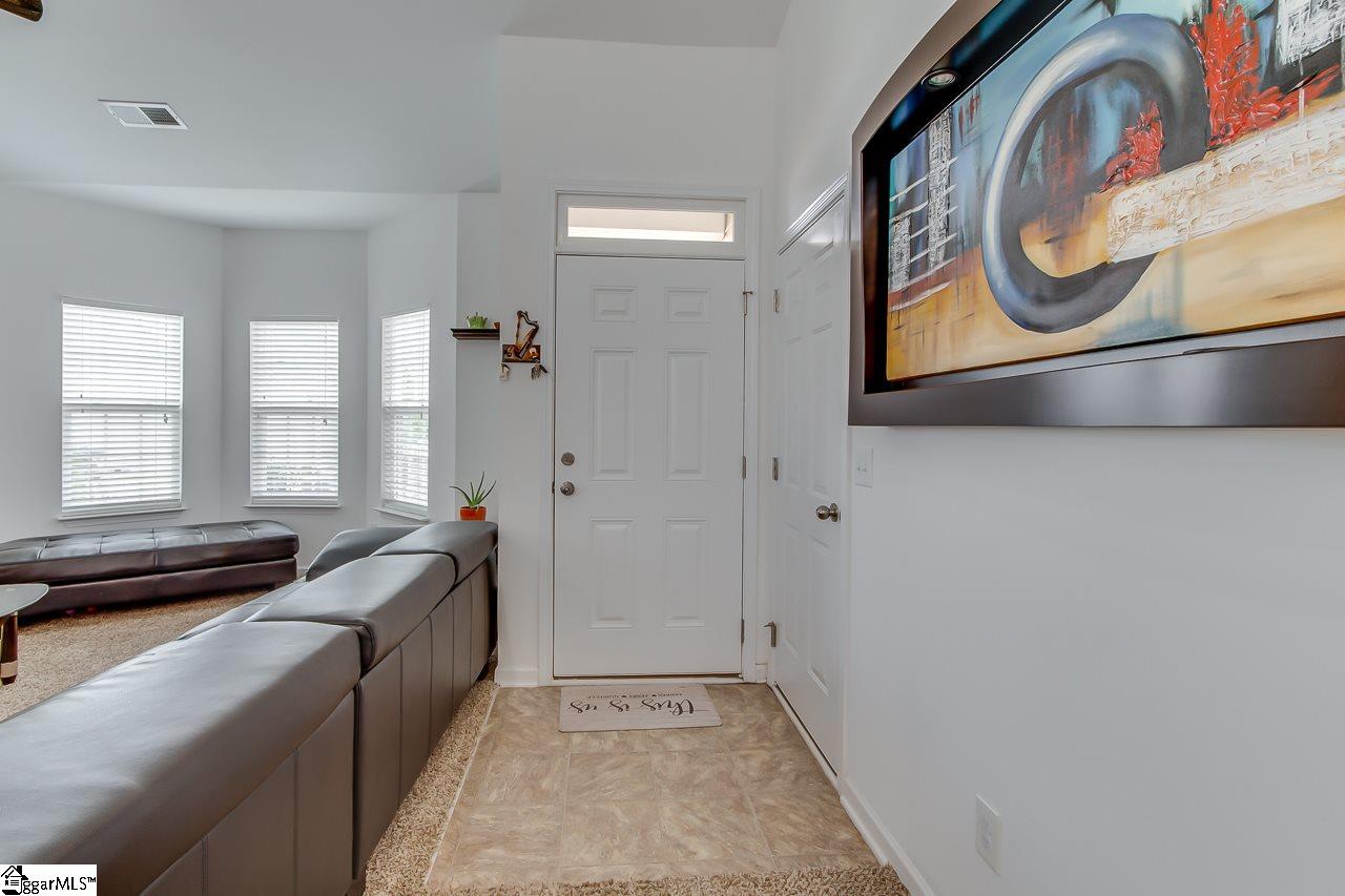 443 Riverdale Road Simpsonville, SC 29680 - Photo 6 of 36 Gallery Image 6
