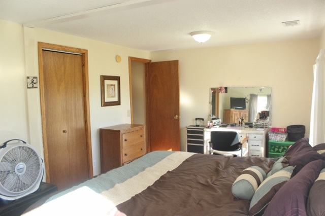 10675 West Washington Road Sumner, MI 48889 - Photo 16 of 39 1825344-15.JPG