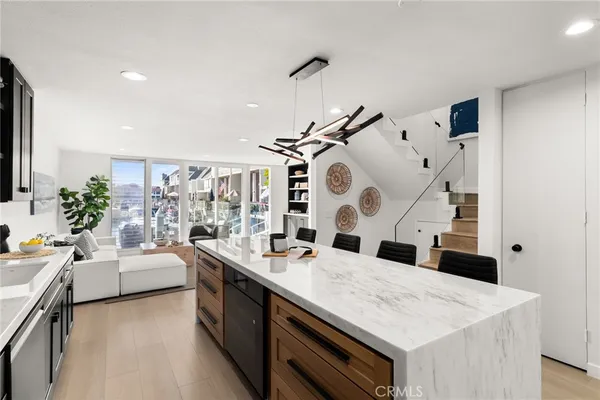 $1,999,999 | 16435 Harbour Lane, Unit 13, Huntington Beach, CA 92649