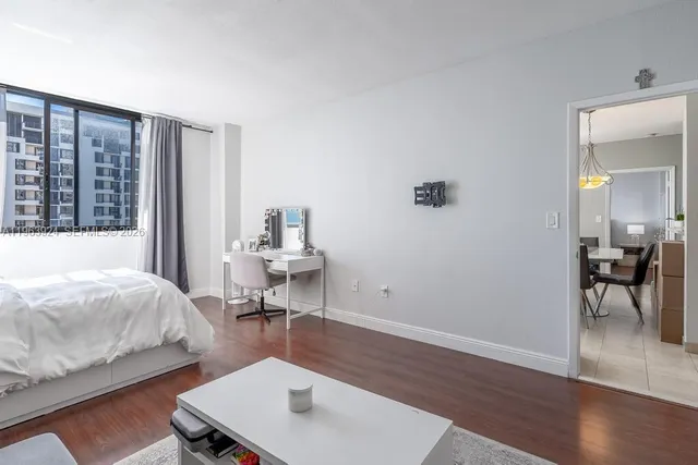 $3,750 | 540 Brickell Key Drive, Unit 1619, Miami, FL 33131