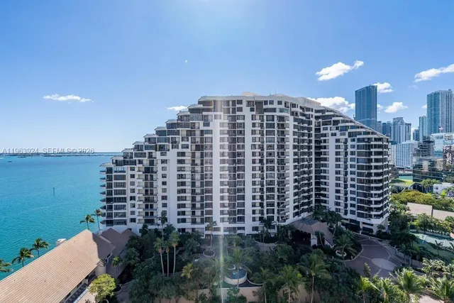 $3,750 | 540 Brickell Key Drive, Unit 1619, Miami, FL 33131