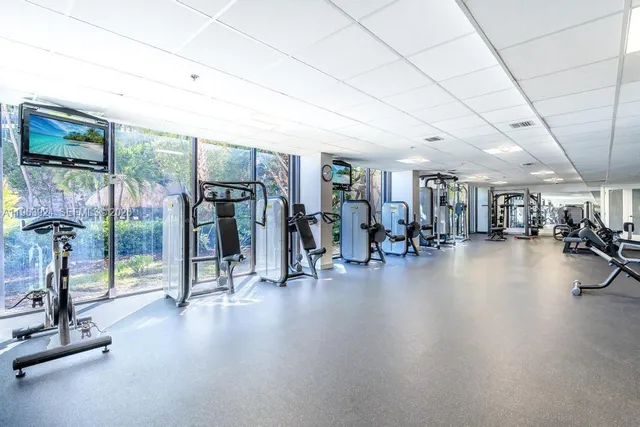 $3,750 | 540 Brickell Key Drive, Unit 1619, Miami, FL 33131