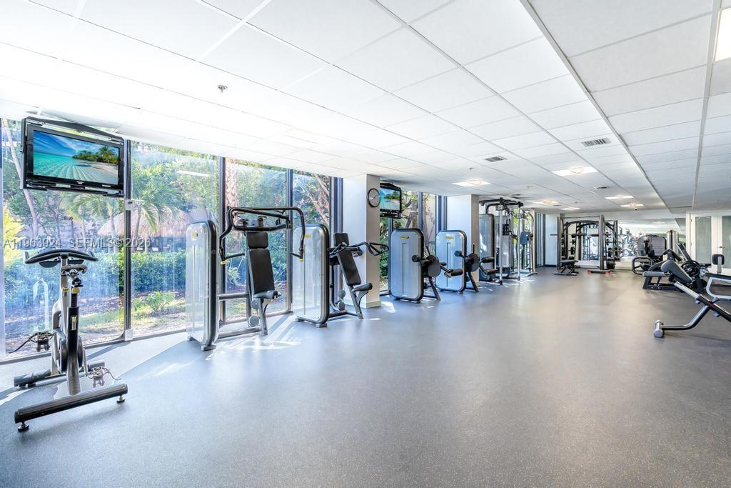 540 Brickell Key Drive, Unit 1619 Miami, FL 33131 - Photo 22 of 28