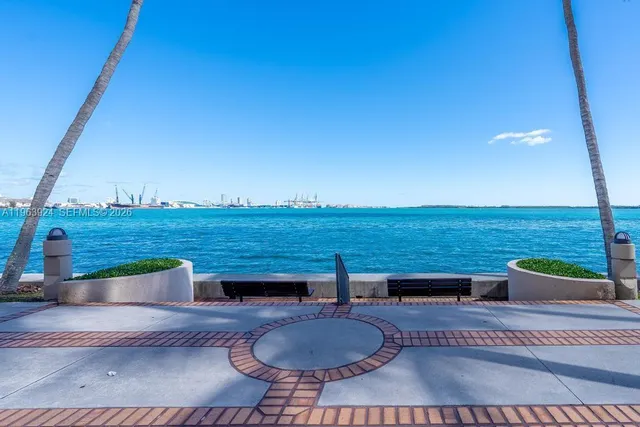 $3,750 | 540 Brickell Key Drive, Unit 1619, Miami, FL 33131