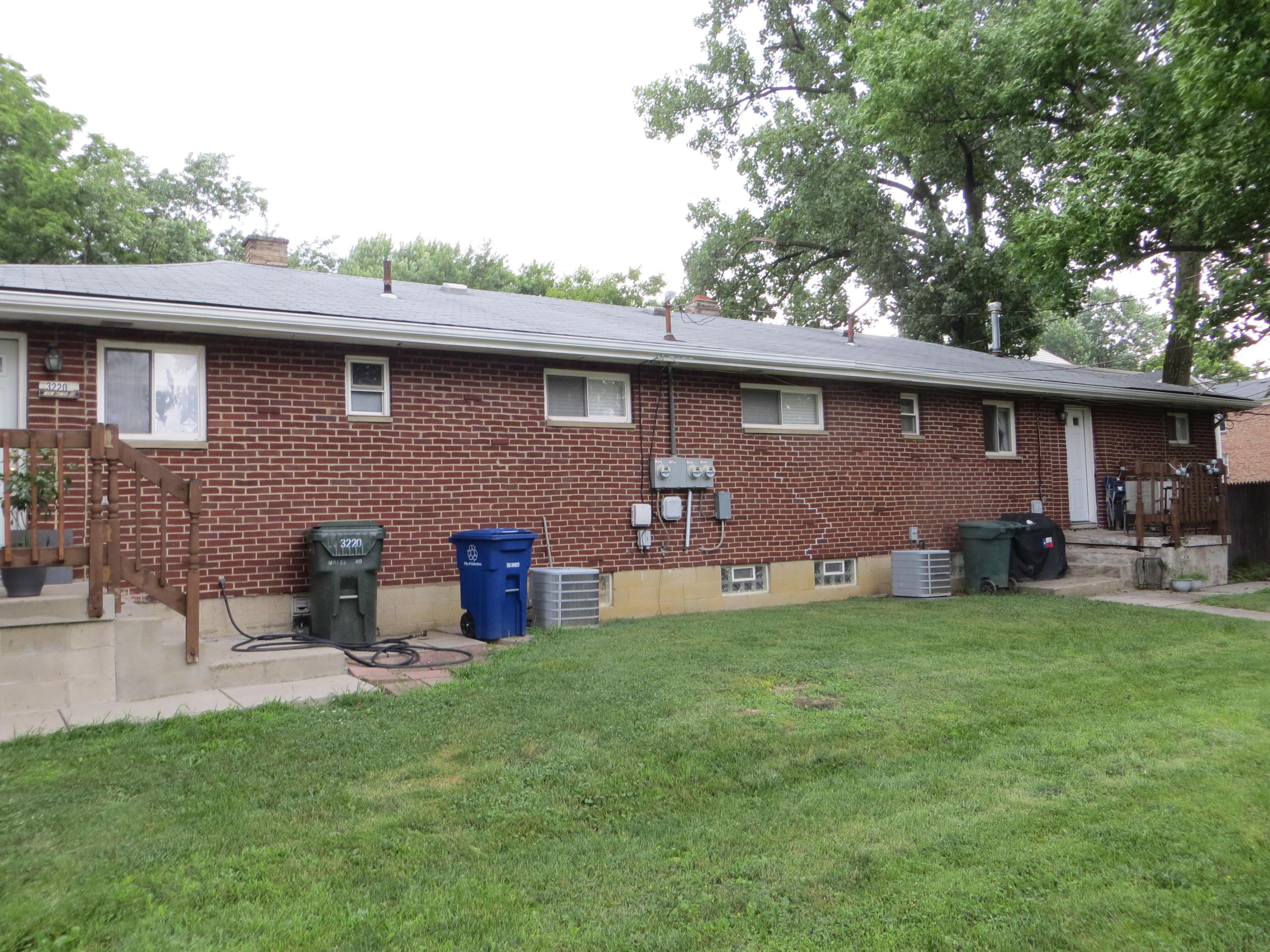 3220 Maize Road Columbus, OH 43224 - Photo 2 of 7